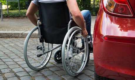 Taxi adapté au transport de personnes à mobilité réduite à Olliergues et sa région